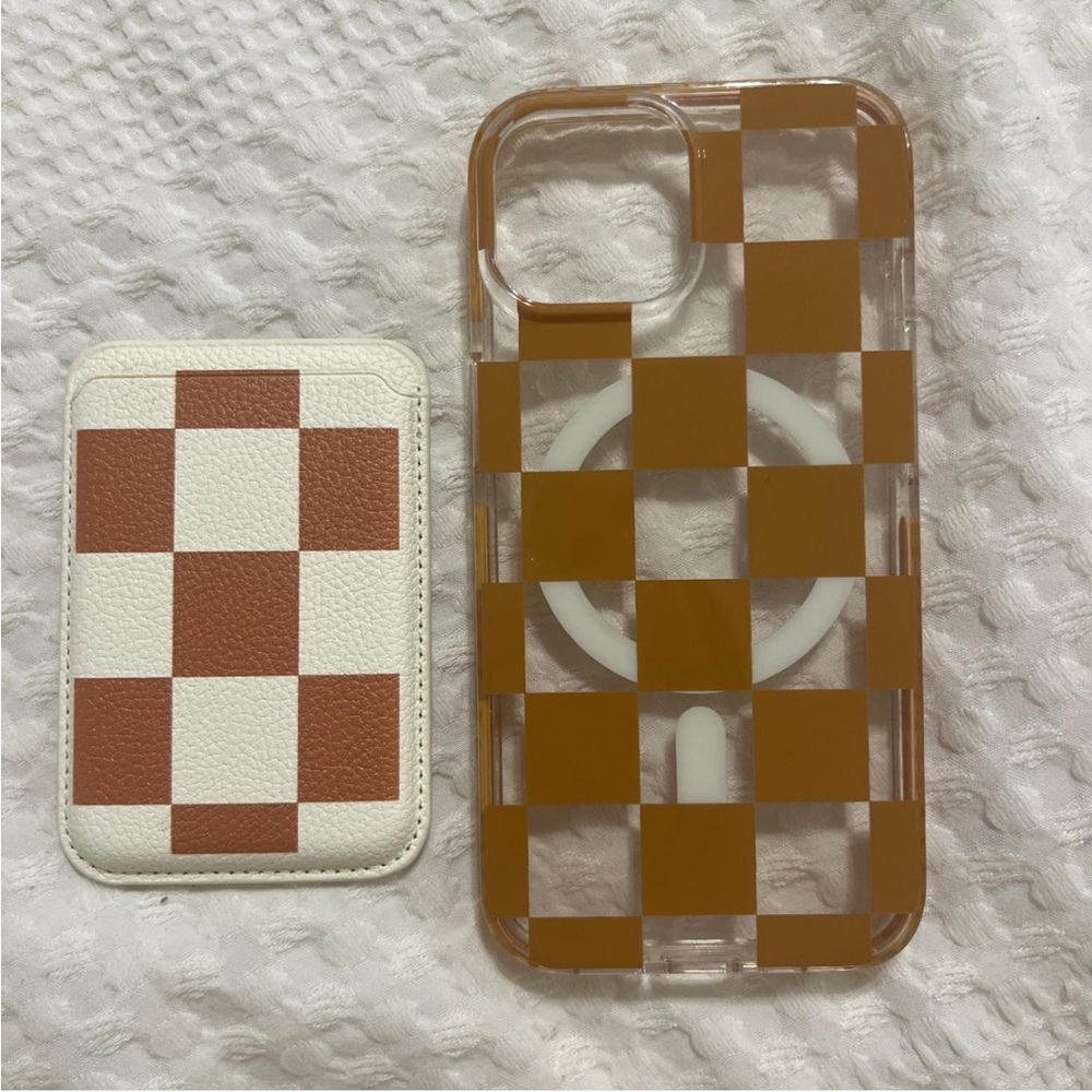 Checkered Phone 13(not pro) Case and Card Holder Set